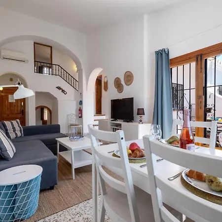 Casablanca 25 Oasis Apartman Nerja