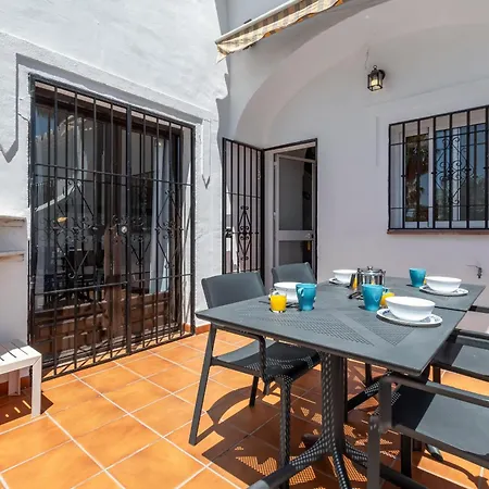 Casablanca 25 Oasis Apartman *